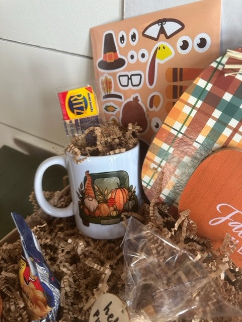 Gift Box- Senior Monthly Program- Thankful- November