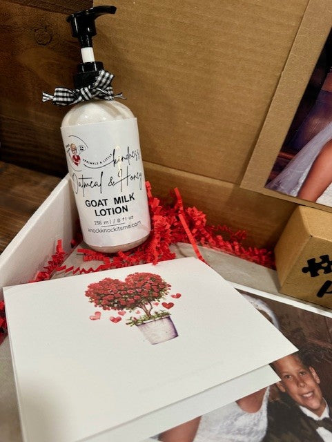 Mother's Day GIft Box- Goat Milk Lotion-Photo Puzzle-5 x 7 Photo Pring