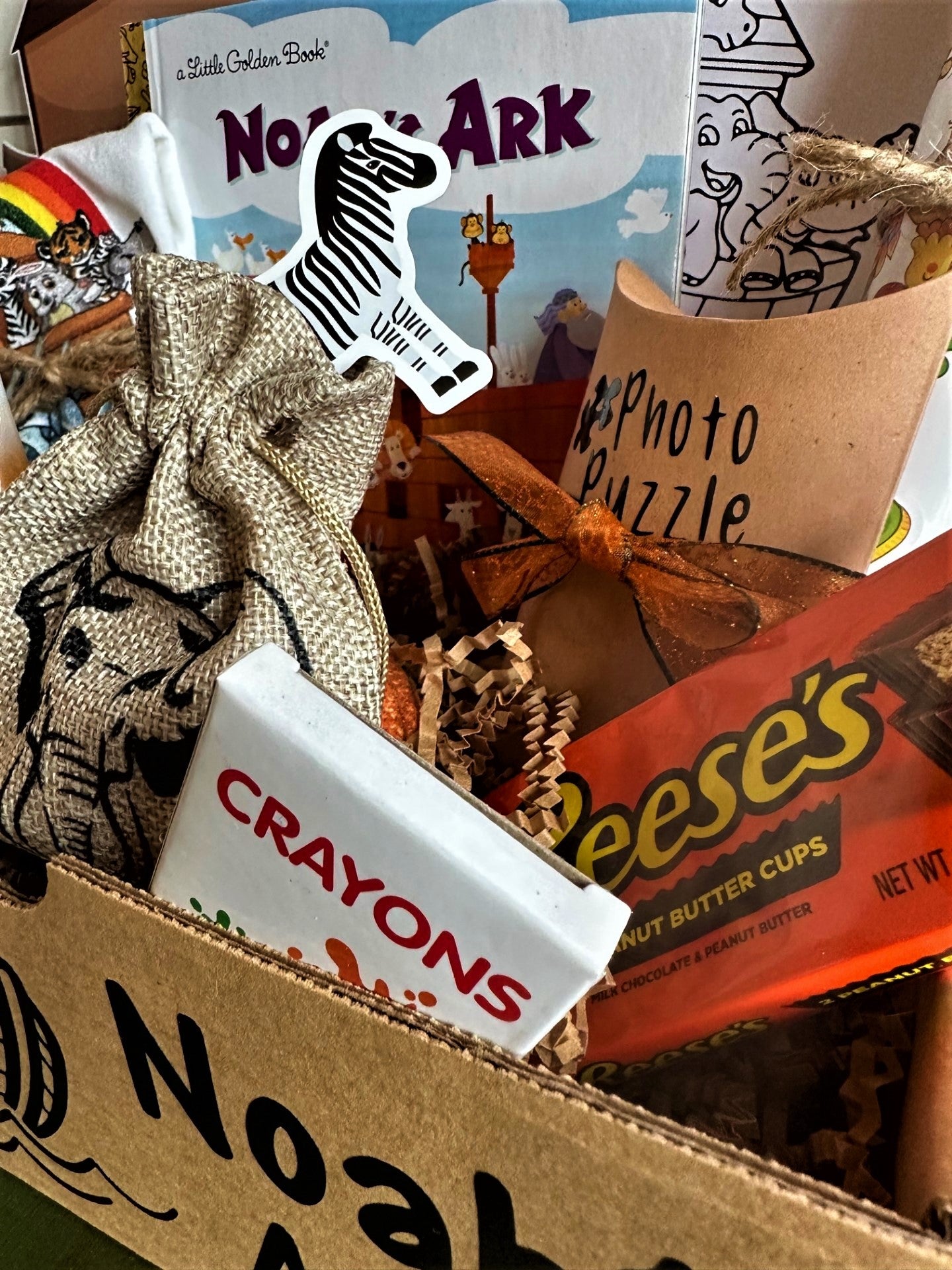 Gift Box-  Bible Story For Children- Noah's Ark